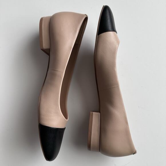 Steve Madden Beige and Black Flats - Picture 6 of 11